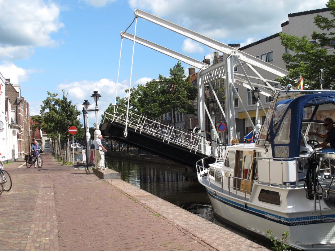 Bridges on the Netherlands Waterways - Waterway Wanderer